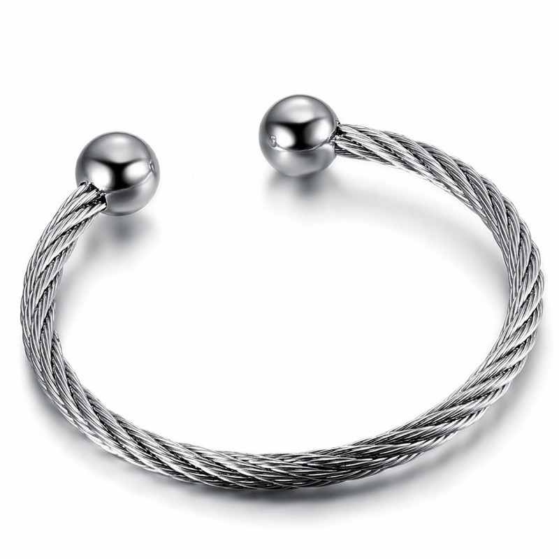 Bracelet cable femme avec boules tout acier